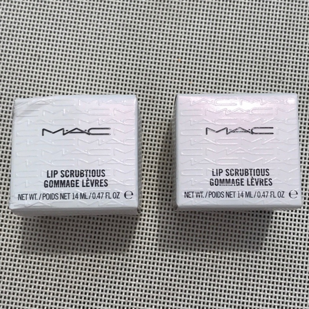 MAC Lip Scrubtious - Picture 9 of 12